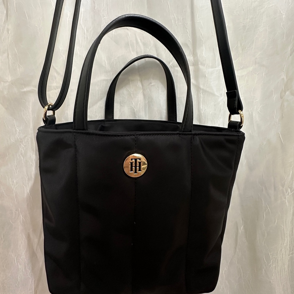 Tommy Hilfiger Black Quilted Bag - Picture 1 of 9